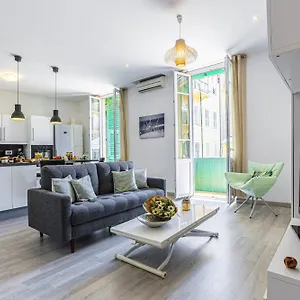 Appartement Guisol - Typical 3 Bedroom Ac Near Port, Nice